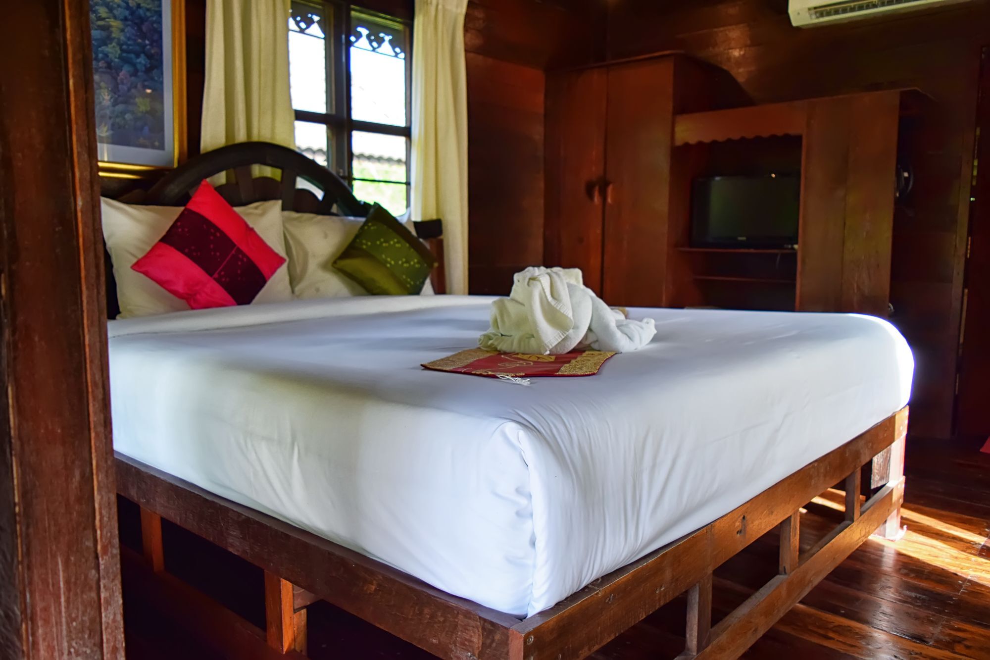 Montania Lifestyle Hotel Phanom Esterno foto